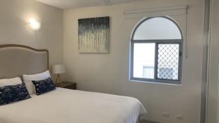 Seaspray Unit 1 - Caloundra - 2