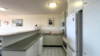 Highpoint Unit 2 - Caloundra - 6