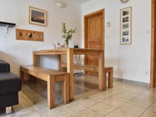 Holiday home with beautiful view on the village - Varsberg - 1