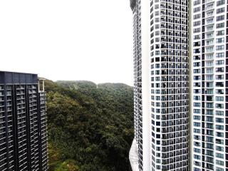 Genting SmokyStayCationHut AT Ion Delemen - Genting Highlands - 1