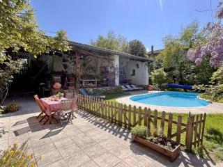 Découvrez ce gîte champêtre avec spa, sauna, piscine et jardin privatif à Essertines-en-Donzy - FR-1-496-200 - Essertines-en-Donzy - 5