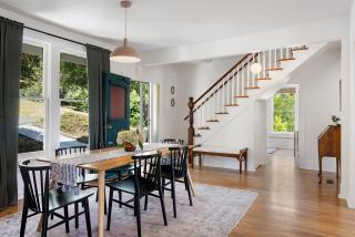 Sebastopol Farmhouse on 3 acres, fiber, kid friendly - 4