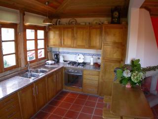 Countryside Cottage with Private Terrace -  - 8