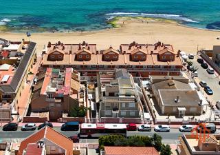 Chalet en La Mata a 50 metros de la playa - Torrevieja - 2