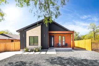 Casita Tejas! Dowtown, The Pearl, Frost Center - San Antonio - 0