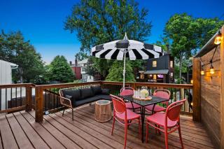 The Gatsby Carriage House Luxe Stay w Game Room - 6