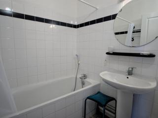 Appartement fonctionnel intra-muros avec cour et garage sécurisé - FR-1-835-1 - Saint-Martin-de-Ré - 4
