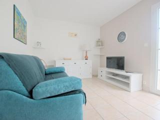 Appartement fonctionnel intra-muros avec cour et garage sécurisé - FR-1-835-1 - Saint-Martin-de-Ré - 3