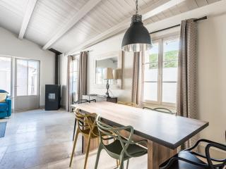 Maison moderne pour 6 avec Wi-Fi à La Flotte - FR-1-835-7 - 2