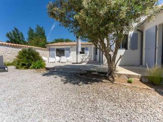 Maison 110m² Sud-Ouest avec Terrasse, Patio, et Parking pour 6 Personnes - FR-1-835-12 - Le Bois-Plage-en-Ré - 2