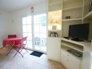 Appartement Intramuros avec Cour à Saint-Martin-de-Ré - FR-1-835-14 - Saint-Martin-de-Ré - 3