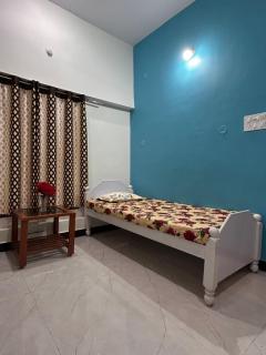 Keshari Stay Inn - Sāgar - 9