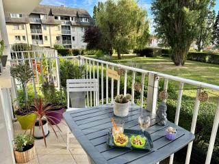 Charmant 2 pièces, balcon, proche centre-ville Cabourg, 4 pers, parking sécurisé - FR-1-487-360 - Cabourg - 0