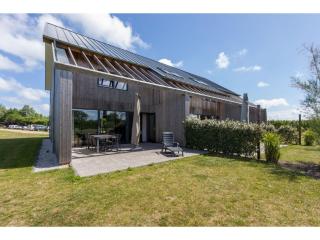Holiday Home in Vrouwenpolder near Beach - 0
