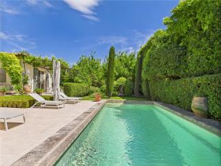 Superbe Maison Climatisée avec Piscine au Cœur de Maussane - Proche Commerces et Activités! - FR-1-599-83 - Maussane les Alpilles - 8