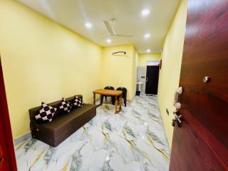 J P Home Stay - Jāmb - 6