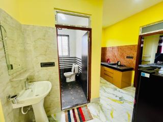 J P Home Stay - Jāmb - 2