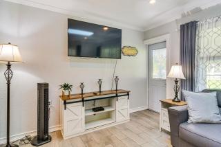Hot Tub and Fenced Yard Tranquil Home in Valrico! - Valrico - 5