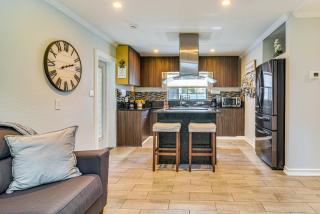 Hot Tub and Fenced Yard Tranquil Home in Valrico! - Valrico - 3