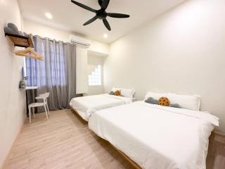 StayCaveGuestHouse 3mins walk to Jonker 15pax - Malacca - 0