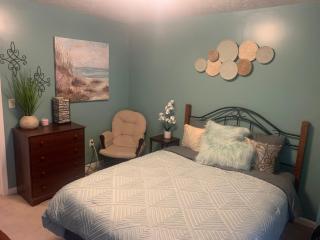 Cozy One Bedroom - 4