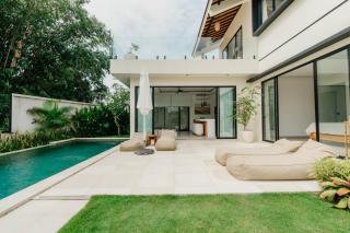 Crystal Spirit 3 - 2BR Villa with ricefield view - Munggu - 0