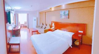 GreenTree Inn Xi'an Bell and Drum Tower Food Street Ancient City Wall Ximen Express Hotel - Xi'an - 1