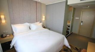 Lavande Hotel Yantai Train Station Branch - Yantai - 1