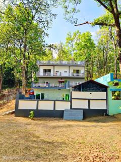 Forest Retreat Khalanga - Rāipur - 1