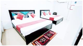 AYODHYA HOTEL S H R E E - H A R I - L O D G E Near Temple and Shri Hanuman Garhi Mandir - Restaurant with Wi-fi Facilities & Spacious Room In Ayodhya - Ayodhya - 7
