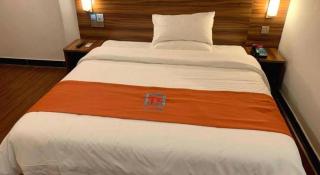 PAI Hotel Guangzhou Baiyun International Airport Zhongluotan Zhuliao Metro Station - Canton - 1