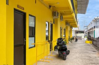 RedDoorz Plus near Tembesi Batu Aji Batam - - 7