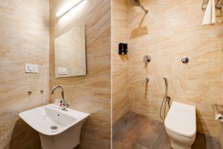 Hotel Caves Plaza Inn Near Delhi Airport - Neu-Delhi - 7