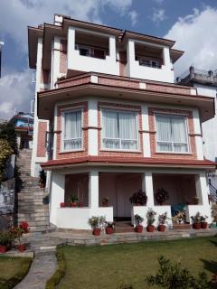 Sunny studio basement apartment with garden and patio - Burhānilkantha - 8