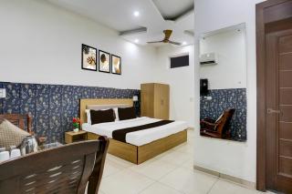 Super Hotel O Lohgarh Road Zirakpur Formerly JB Plaza - Zirakpur - 9