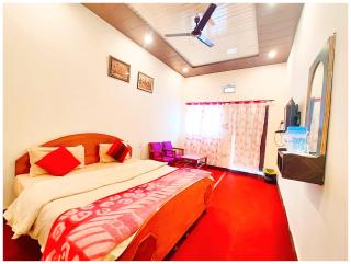 A HIMALAYA VIEW HOTEL TRI-BHUVAN! STAY! INN! - Room Service, Free Wi-fi, Free Parking, Comfortable & Spaciuos Rooms With Hill View Available - Near Ranikhet Road - A Excellent services awarded - Best Hotel In Ranikhet - Rānīkhet - 3