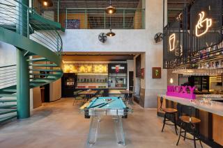 Moxy Shanghai Putuo - Shanghai - 7