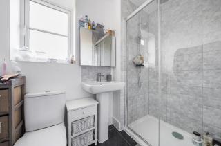 4 bed house - Moggerhanger - - 7
