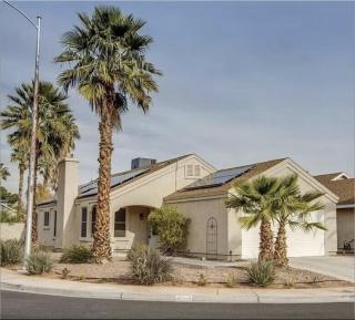 Room in Cheerful 2-bed House - Shared bathroom - Las Vegas - 0