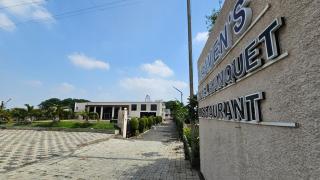 Heaven's Hotel &Resort - - 0