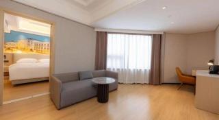 Vienna International Hotel Guangzhou Huangpu - Canton - 3