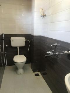COSMO LODGE - Mangalore - 8