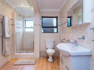 Mind-Body-Soul Guesthouse on Featherbrooke Estate, Krugersdorp, South Africa - Krugersdorp - 8