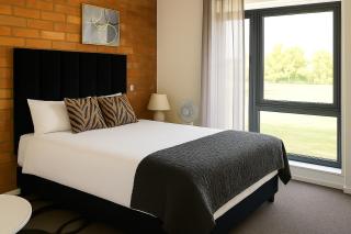Charming apartment With Private Balcony - Johannesburg - 8