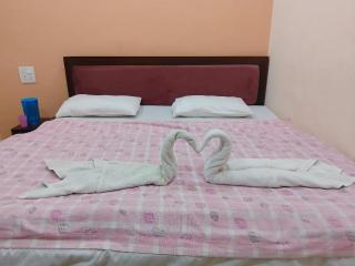 HOTEL AK Inn - Karwi - 1