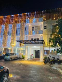 riverside hotelinn pvt ltd - Nikawatawana - 0