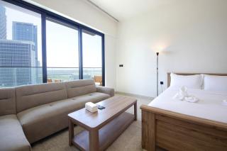 Modern Studio Stay in Business Bay Near Dubai Mall - 8