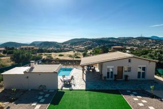 RELAXING POOL HOUSE IN LAGONISI 1 - 6