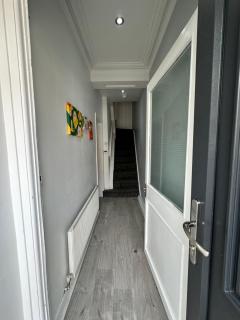 2Bedroom Belfast townhouse 20min walk from city - Belfast - 4