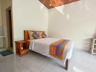 Meme Lan Bape Guest House - Ubud - 8
